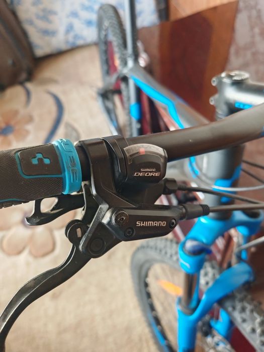 Велосипед cube attention