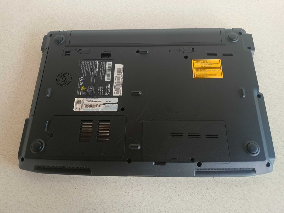 Laptop Medion P6624 display 15,6 Procesor I3-M370 ram4g HDD640g Nvidia