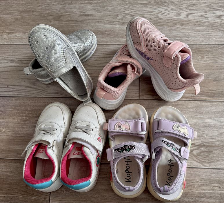 Детская обувь на девочку