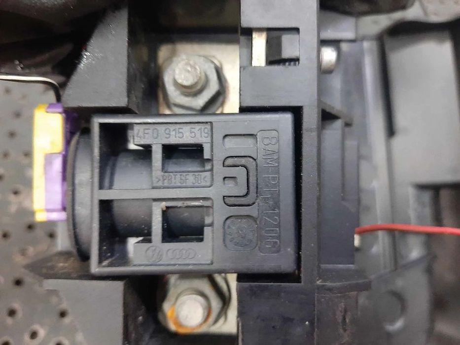 borna capsa pirotehnica baterie audi a4 b8  a6 4f   4f0915519