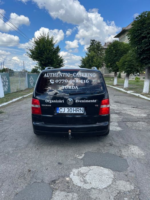 VOLKSWAGEN Touran 0 — imagine 4