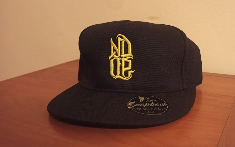 (0лв доставка) Шапка права козирка NDOE мърч