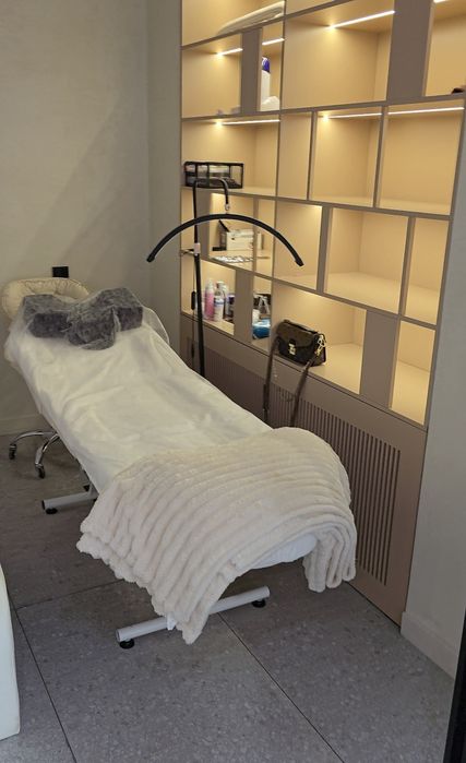 Наращивание (центр) ресниц