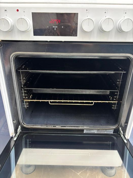 Продам газовую плиту