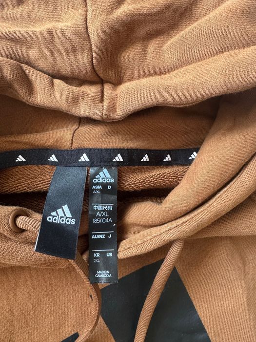 Худи Adidas essentials