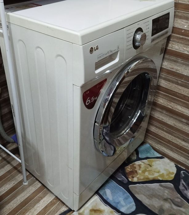Стиралная машина  LG