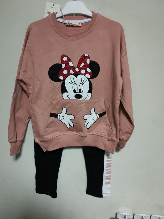 Детски спортен комплект за момиче