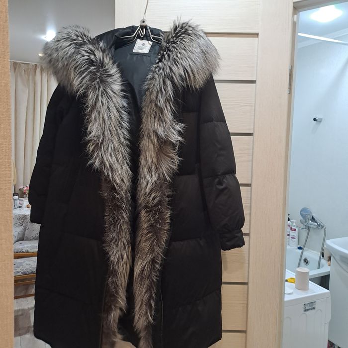 Зимний пуховик ,размер 48