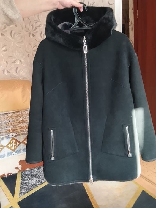 Продам шубу. Район 45ой