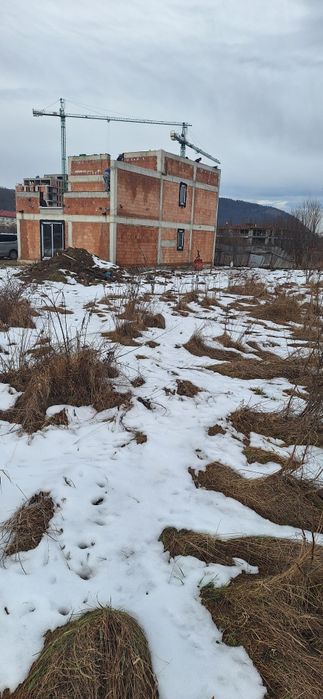 Teren Noua str Nucului constructii case