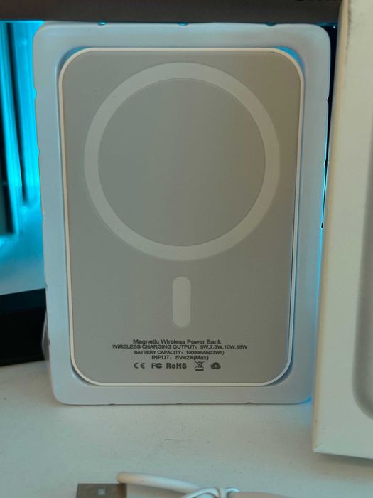 Baterie externă 10000mAh MagSafe Alba, încărcare wireless, USB-C, cablu de încărcare, nouă
