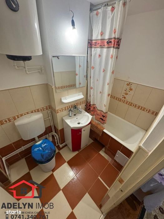 Tulcea -- Apartament 2 camere, str. Garii