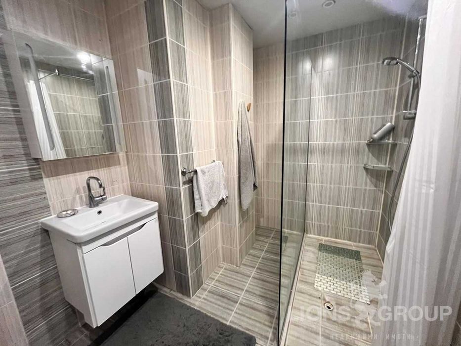 Дава се под наем Тристаен апартамент в Варна, Левски - 96 кв.м за 747.66 € - Снимка #5