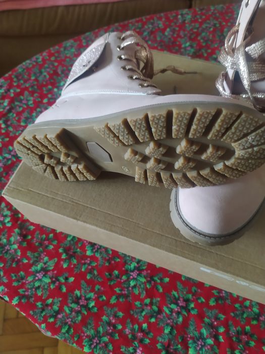 Зимни обувки на Skechers, Benetton, ZARA, Reserved номер 35, 36, 37