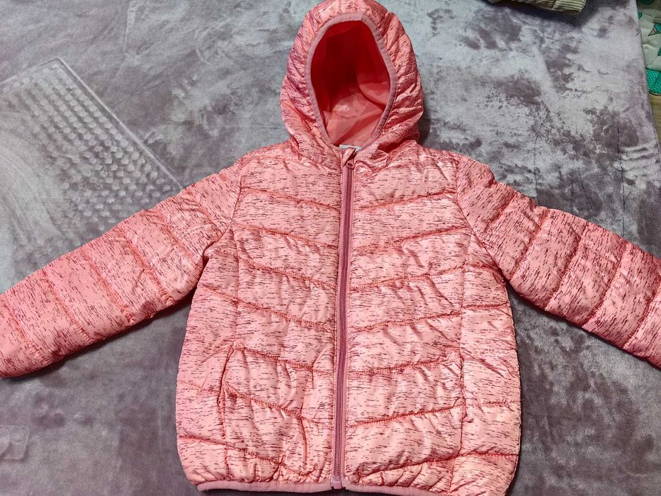 Курточки для девочки