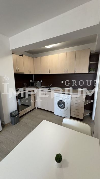 Дава се под наем Двустаен апартамент в Варна, Левски - 55 кв.м за 428.91 € - Снимка #1