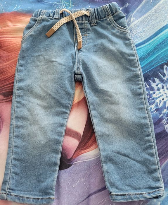 Geaca Zara 80 cm+ pantaloni denim 12 luni