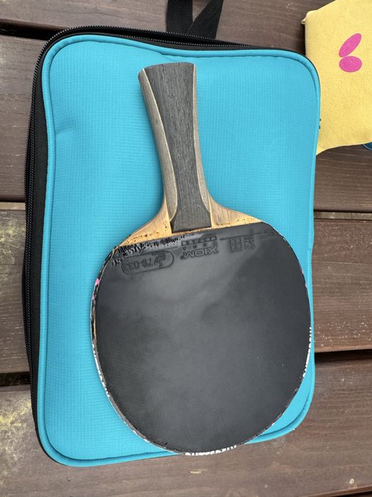 Paleta Ping Pong profesionisti si set accesorii butterfly