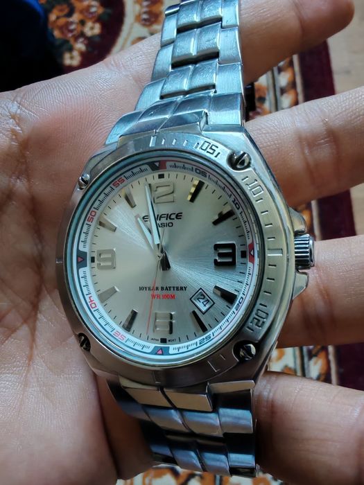 Наручные часы Casio