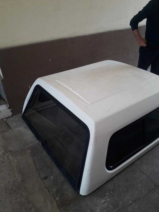 vind hartop toyota hilux