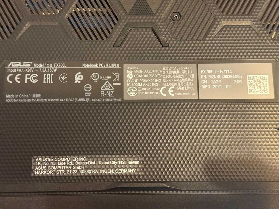 Laptop ASUS TUF Gaming F17 FX706L – i7 10870H / GTX 1650 Ti 4GB / 16GB RAM / 144Hz / Diagonala 17.3 inch