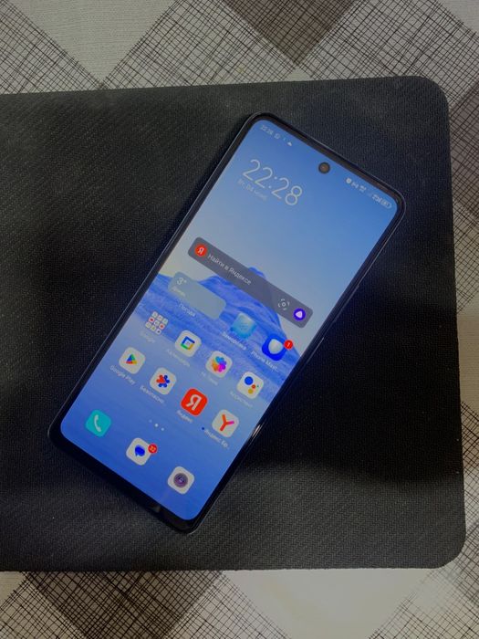 Продам tecno spark 20 pro