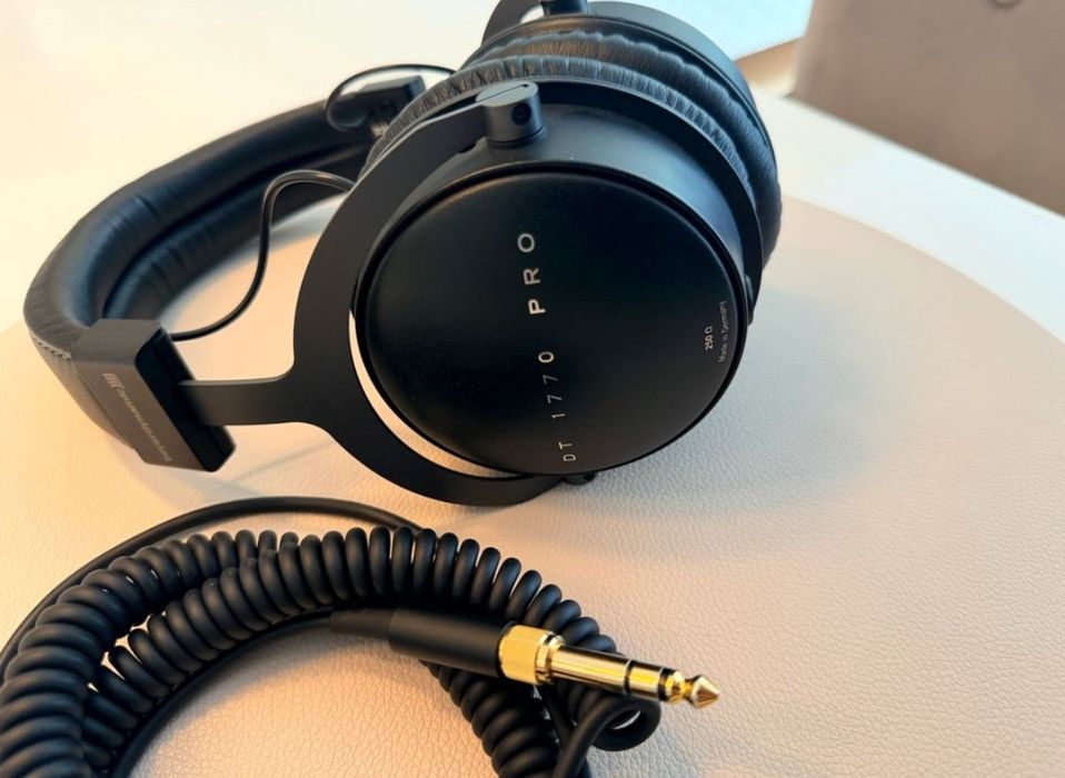 Продам наушники Beyerdynamic DT 1770 PRO