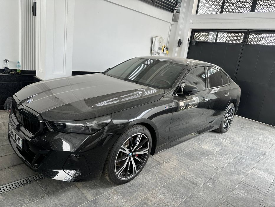 СРОЧНО продаётся! БMW 520i