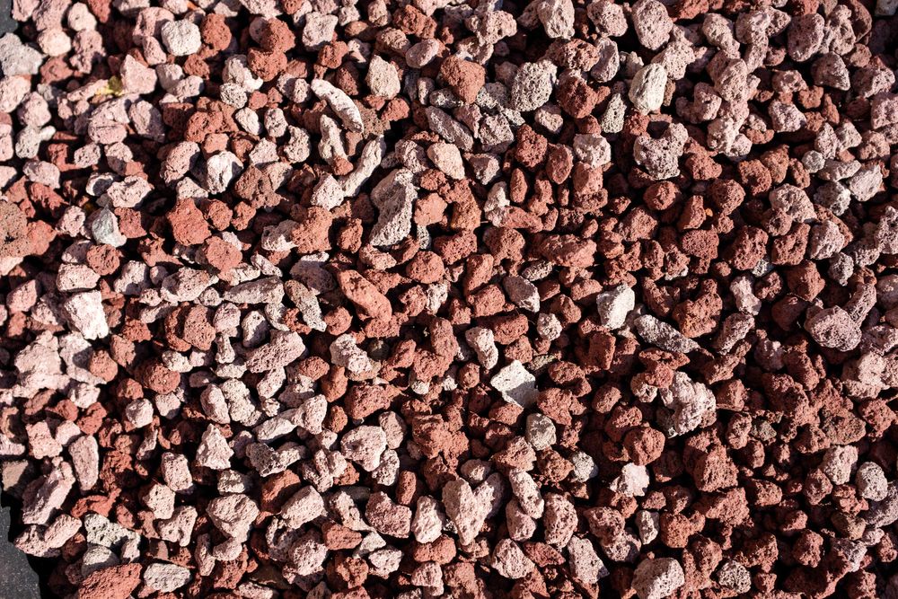 Вулканична Пемза и Лава