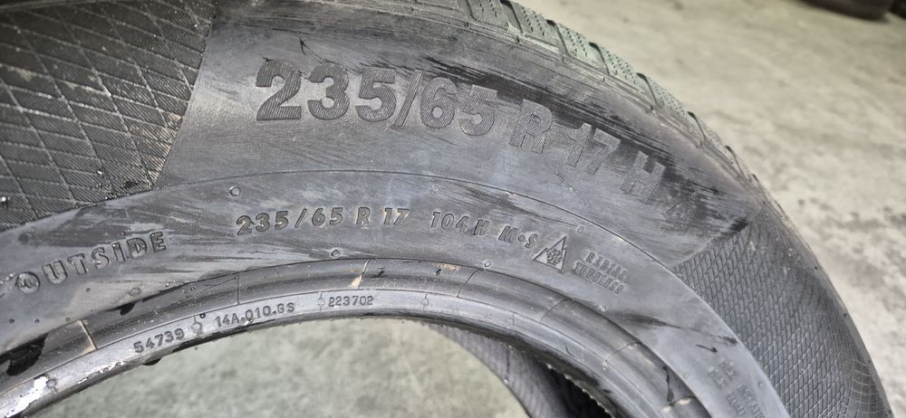 235 65 17 Continental m+s