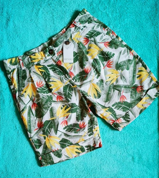 Новые шорты. Размер 44-46.