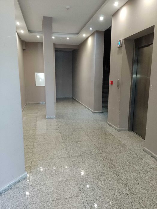 Почистване на входове, прозорци