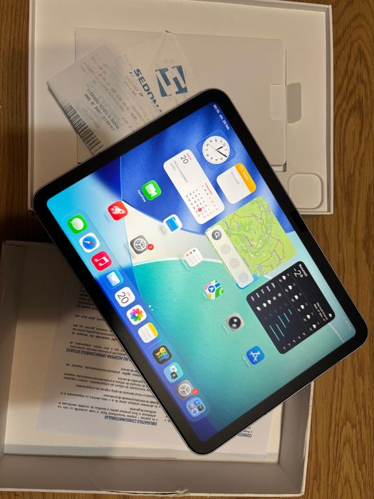 Ipad 10Th Gen Cellular + WIFI 64GB - cutie și încărcător