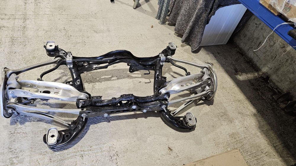 RS6 4K заден мост 4K0505203AQ