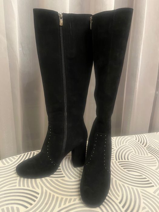 Велурени ботуши Gi Anni