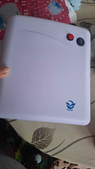 UV лампа за гел лак