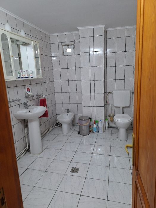 Apartament 2 camere destinatie Birouri sau Locuinta– PARTER – ZONA PIEȚEI