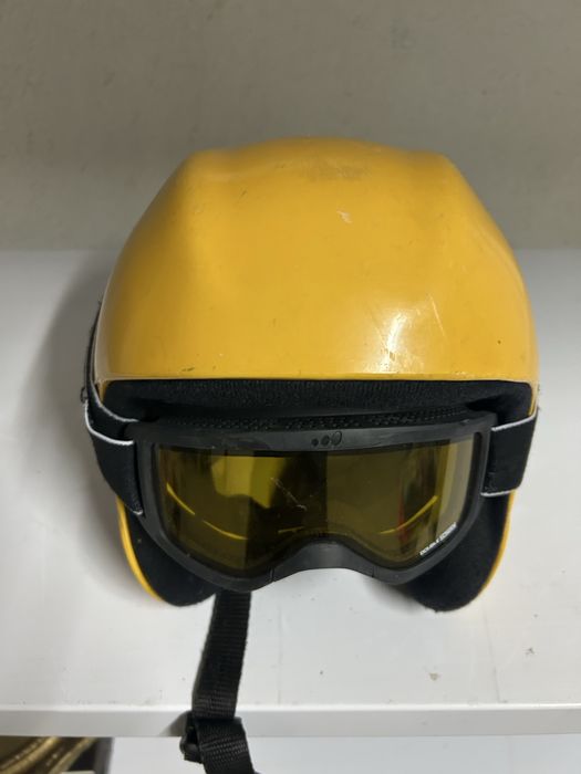 Ски каска + ски очила
