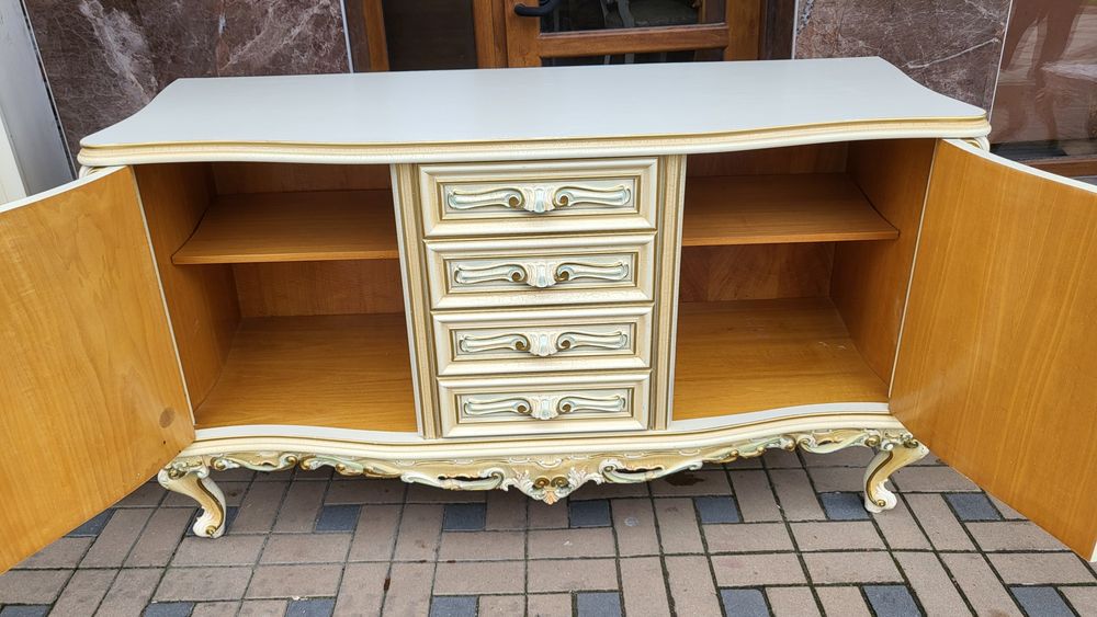 Италиански бароков шкаф