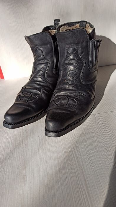 Обувь ботинки зимние