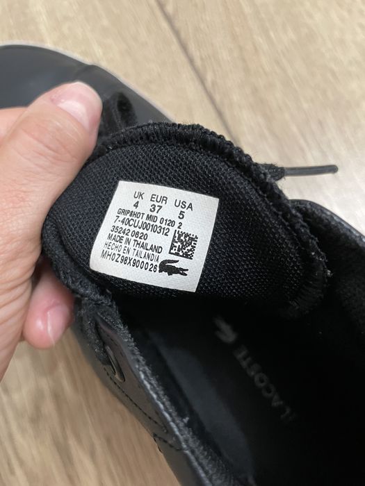 Adidași înalți Lacoste, mărime 37