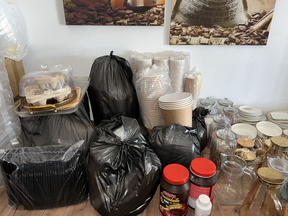 Кофемашина+ посуды в подарок