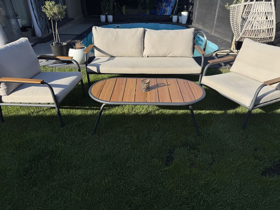 Set mobilier de terasă/grădină – canapea + 2 fotolii + măsuță