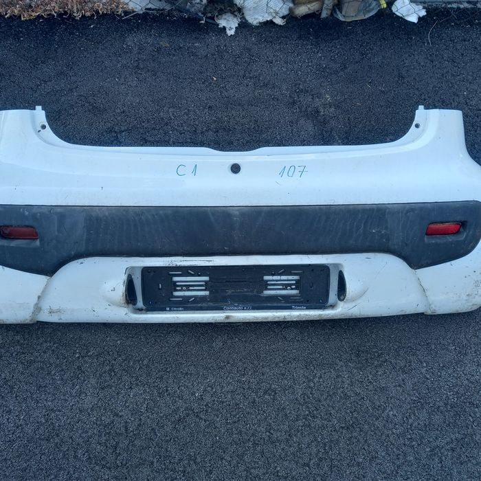 Задна броня за Citroën c1/Peugeot 107