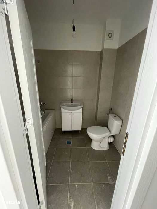 Garsoniera la cheie Weiner 18- decomandata-