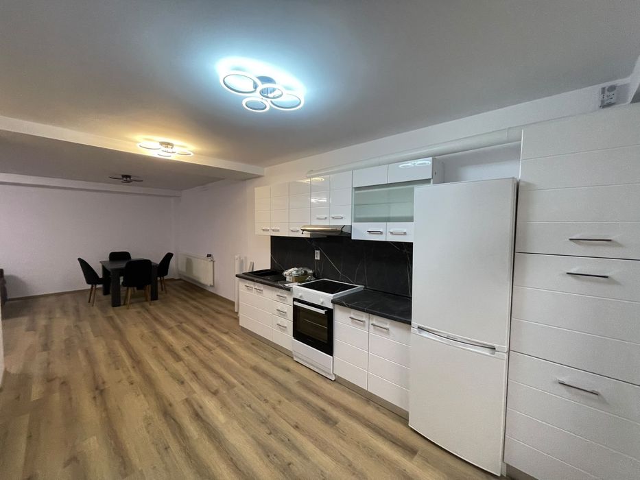 PF Inchiriez ap 2 camere, semidecomandat, Platinia