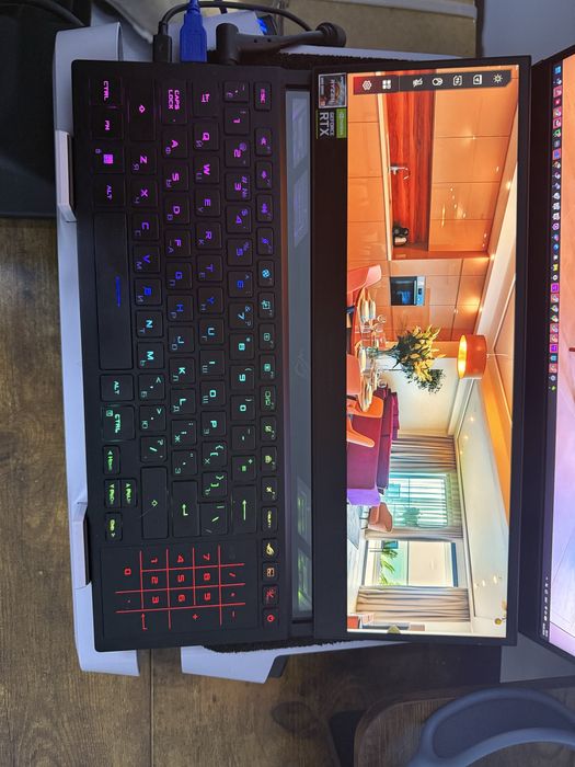 Asus ROG Zephyrus Duo 16 GX650RX