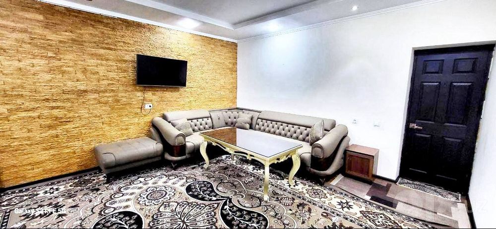 Продается 2 х квартира Мирабад , ор-р Ислом Ота мечеть