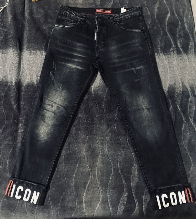 Продавам дънки на Icon