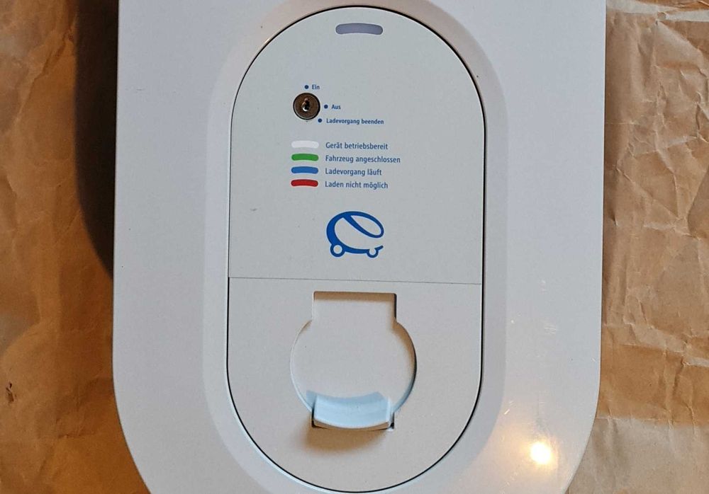 2бр. НОВА Мобилна Зарядна Станция 7,4kW и НЕМСКИ 11kW Wallbox Tesla-ОК